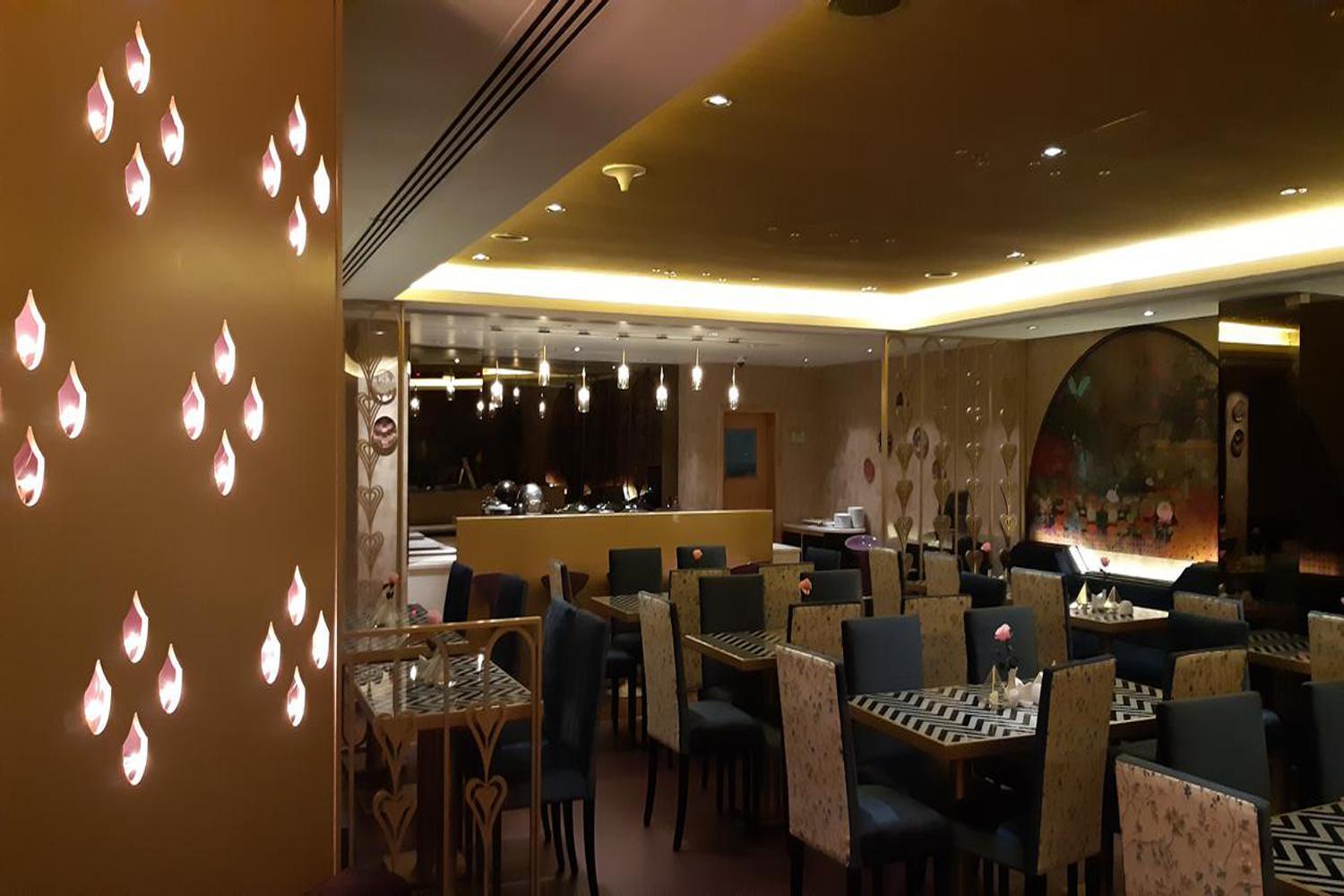 Hotel Luxe Manor Near Delhi Airport Ню Делхи Екстериор снимка